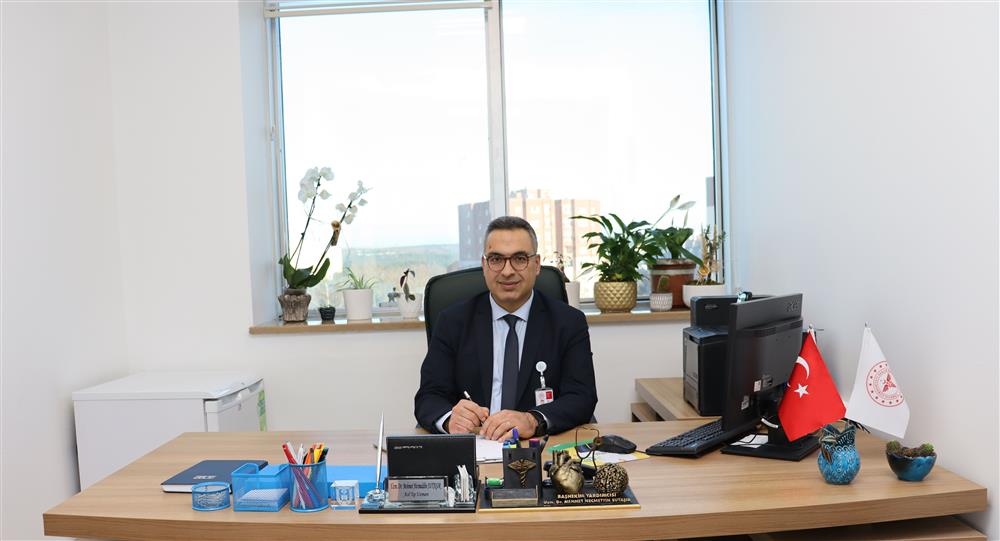 Uzm. Dr. Mehmet Necmeddin SUTAŞIR.JPG